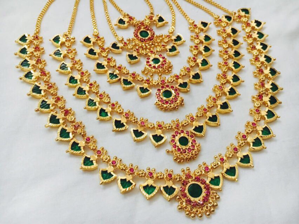 The Paalakka Necklace South Indian Jewellery