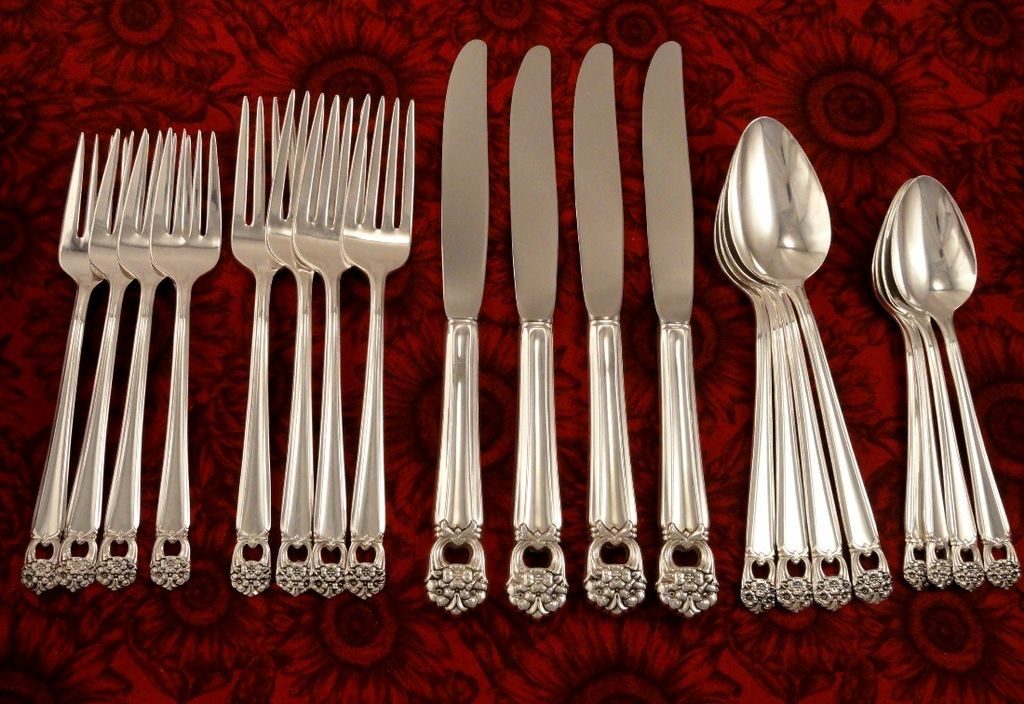 Silverware unique gift for newly married couple