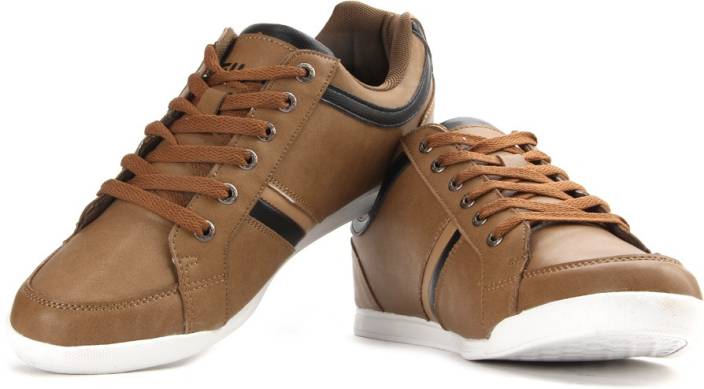 casual shoes for men under 1500