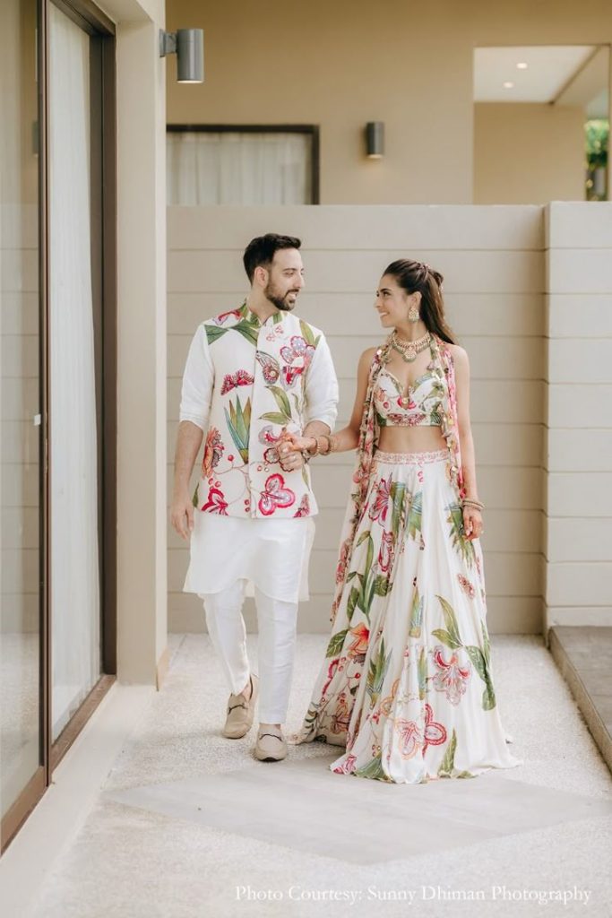 mehndi dress for bride and groom