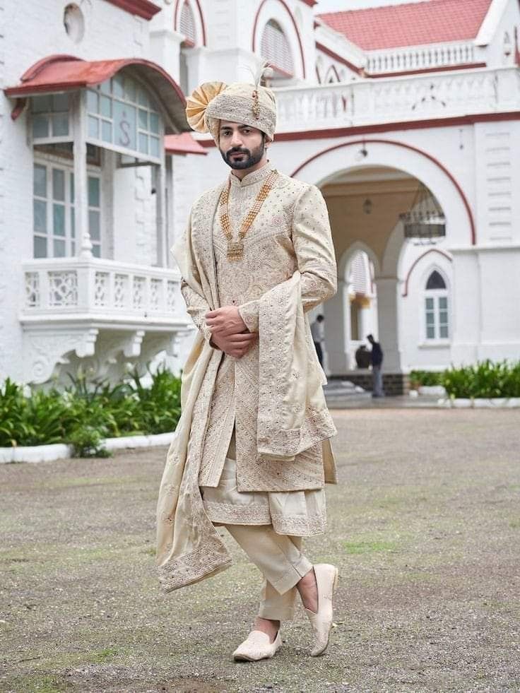 groom outfit for wedding